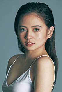 Ella Cruz(导演)